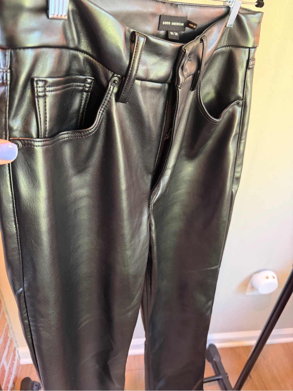 Good American Icon Black Faux Leather Straight Pants - Picture 4 of 8